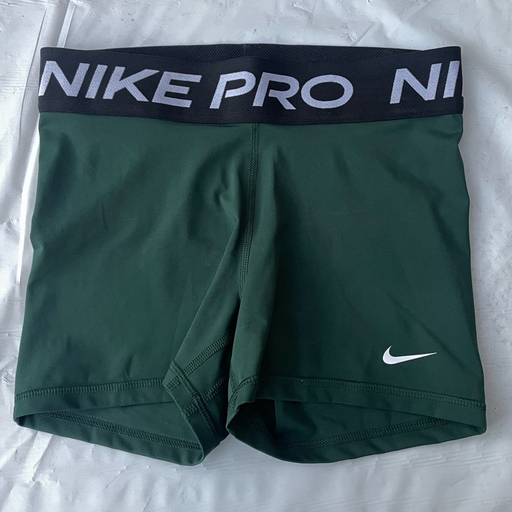 Nike Pro Dri-FIT Forest Green Shorts